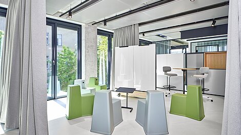 Vitra Konferenz Stool-Tool Schemel