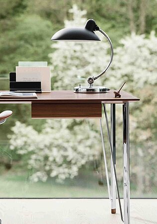 Fritz Hansen Kaiser Idell Tischleuchte