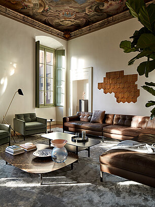 Cassina Volage